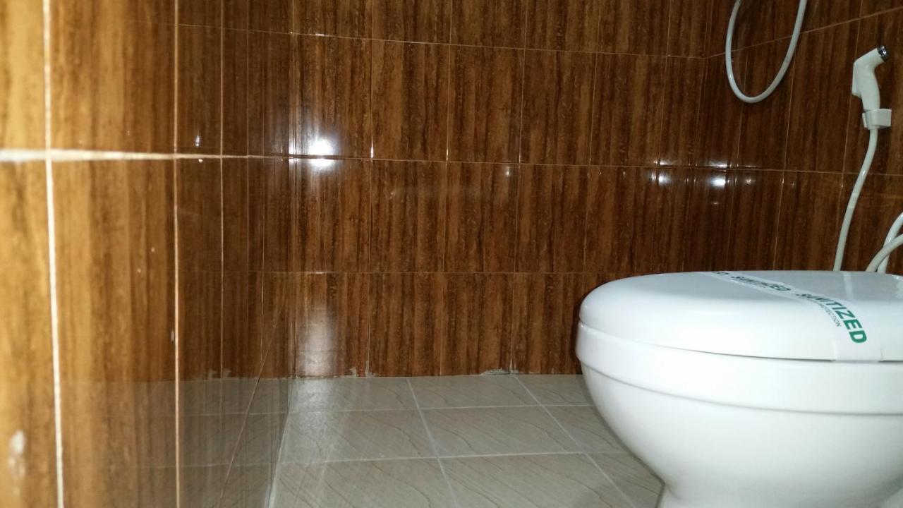 New Happy Inn 努沃勒埃利耶 外观 照片